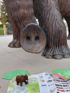 Ilustrirani Družinski zemljevid Kamnika in okolice je zaživel v posodobljeni obliki (1)